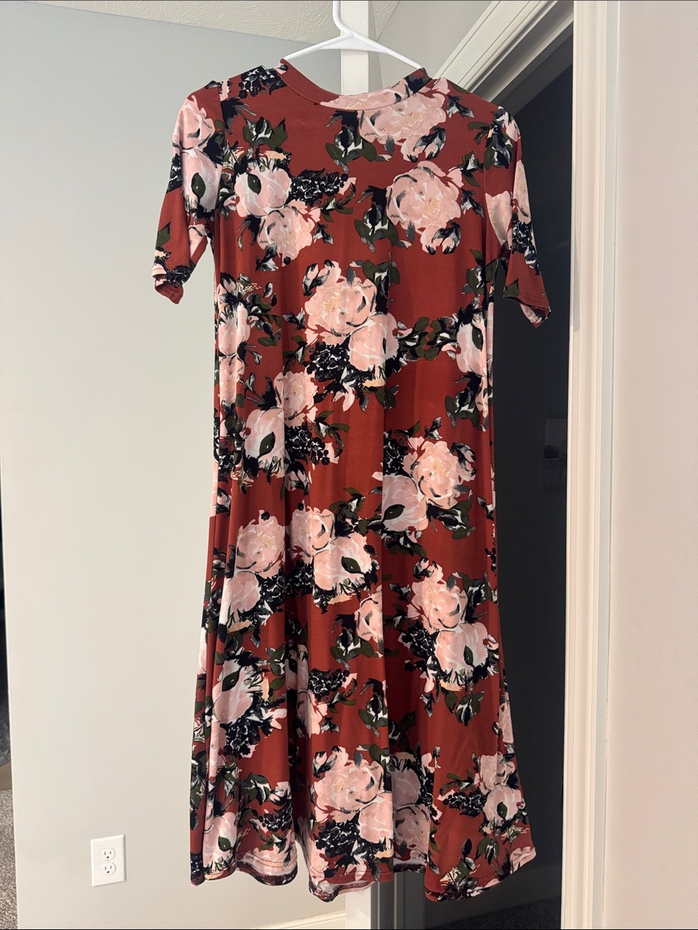 Stevie Hender Rust Floral Midi Dress